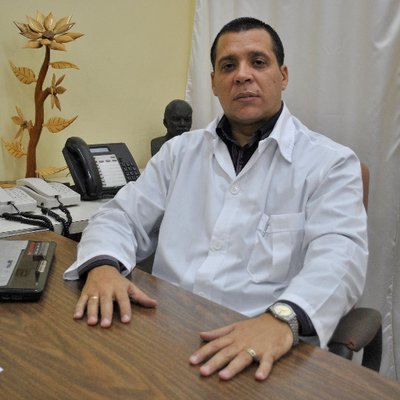 Julio Yamel Verdecia Director General de Salud Holguin